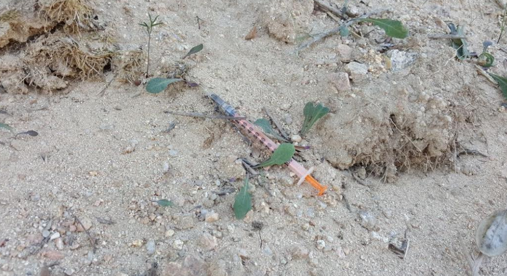 Olbia. Dopo la spazzatura, ecco le siringhe: cittadini lanciano allarme