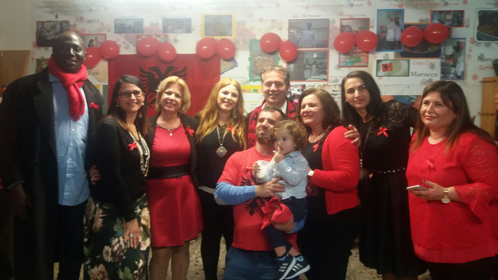 Olbia. L'orgoglio dell'Albania e la vita da emigrati: grande festa al Labint