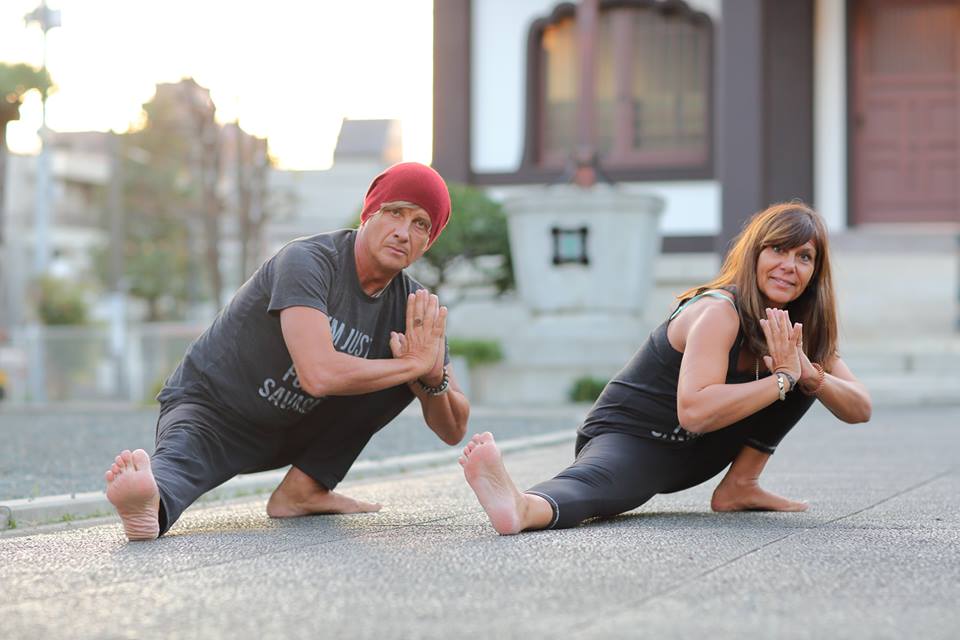 Odaka Yoga: a Olbia i maestri Roberto Miletti e Francesca Cassia