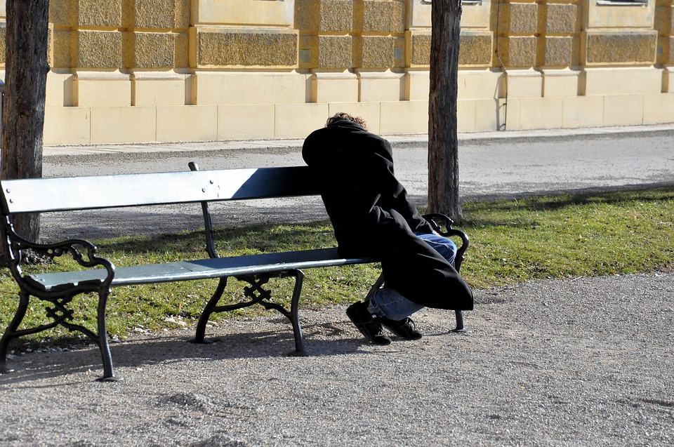 Olbia. Storia di Alida: senzatetto da un giorno all'altro in cerca di lavoro