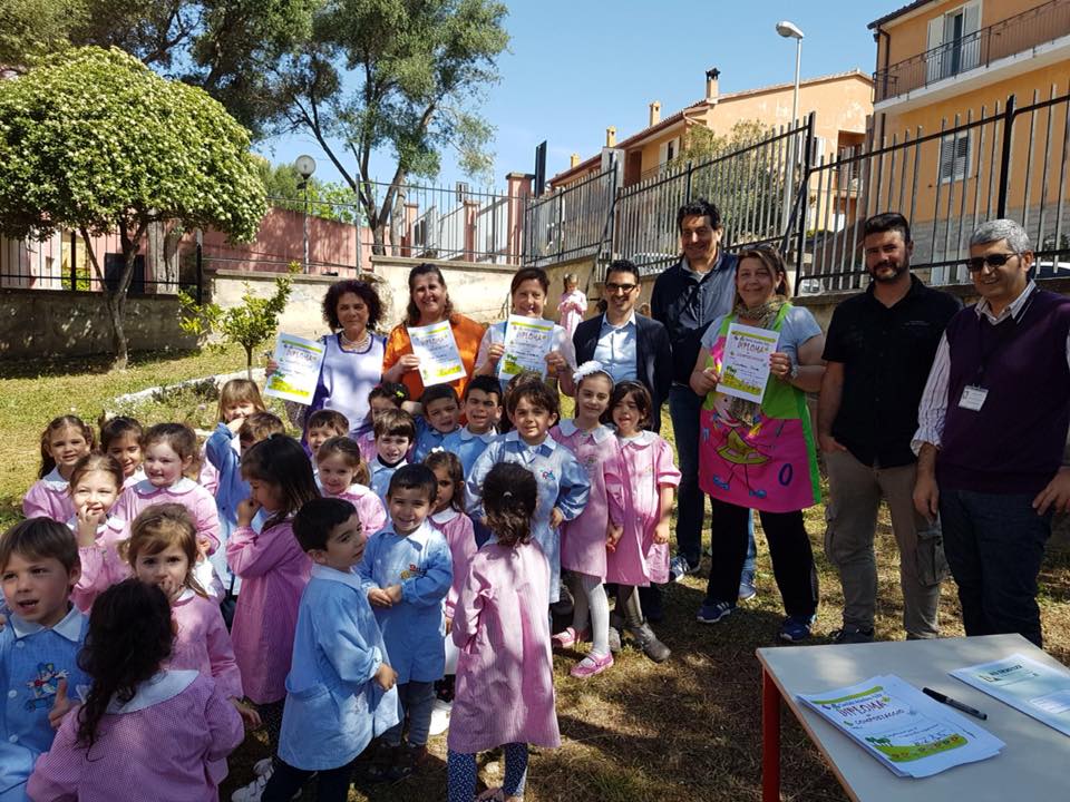 Arzachena: piccoli studenti a scuola di compost