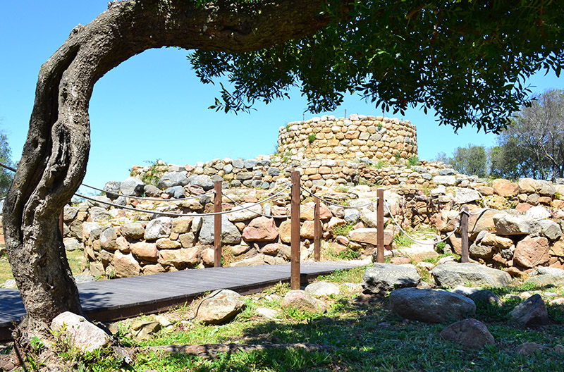 Arzachena: torna la navetta gratuita per i siti archeologici