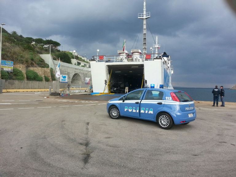 Gallura: arrestato evaso all'imbarco sul traghetto