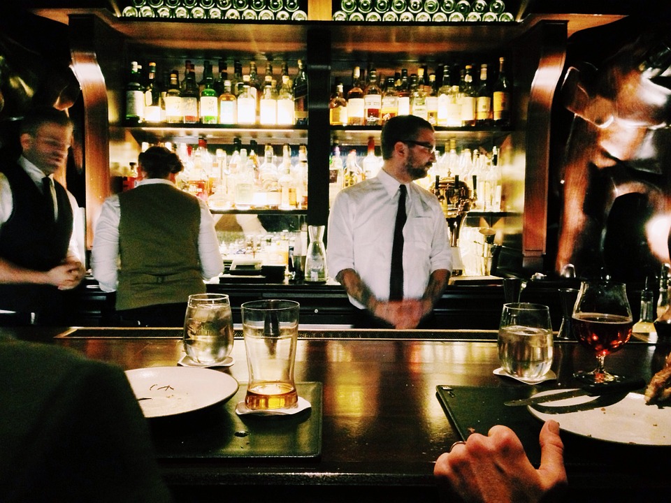 A Olbia un corso gratuito per diventare operatore di sala bar