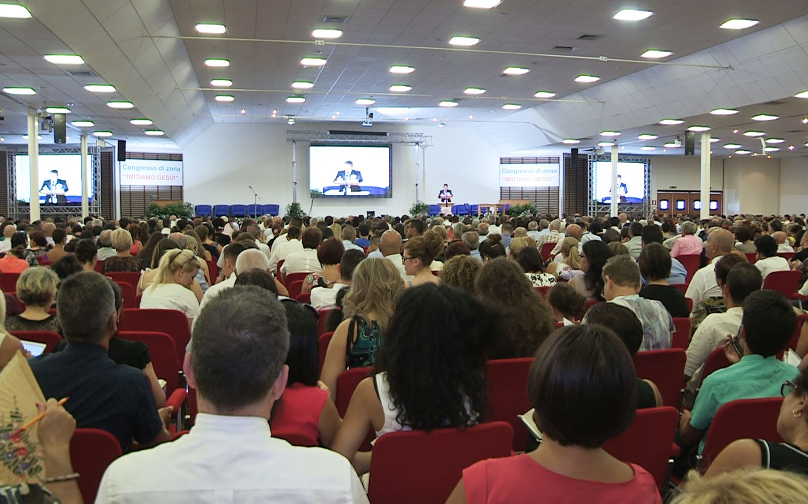 Sardegna, Testimoni di Geova: è il mese dei Congressi annuali