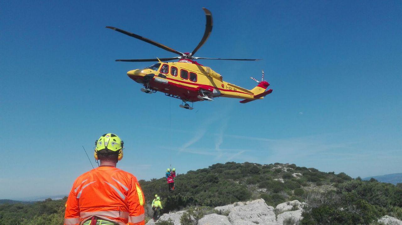 *VIDEO* Olbia, elisoccorso attivato: in salvo due donne