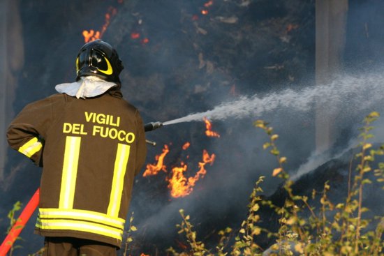 Sardegna, nuovi incendi: solo ieri due nel Sulcis