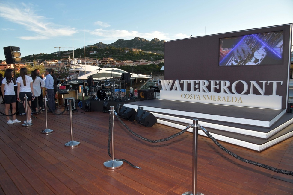 Porto Cervo, intervista di Joe Bastianich e Cristina Bowerman al Waterfront