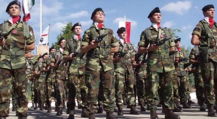 Palau celebra il 4 Novembre: onore alla Brigata Sassari