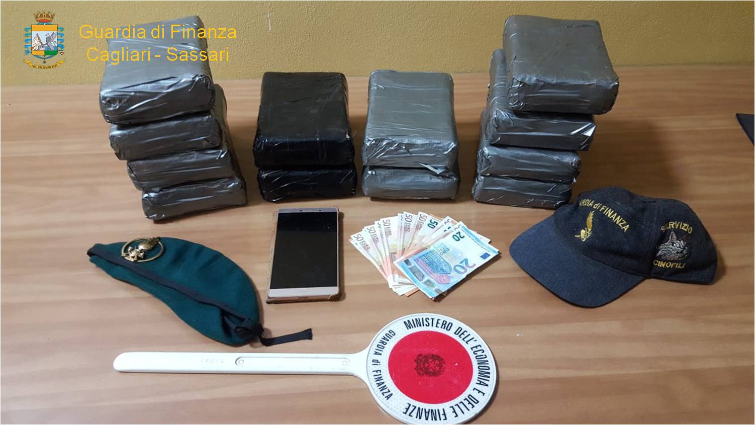 Nord Sardegna, 15 kg di cocaina nell'auto: arrestato