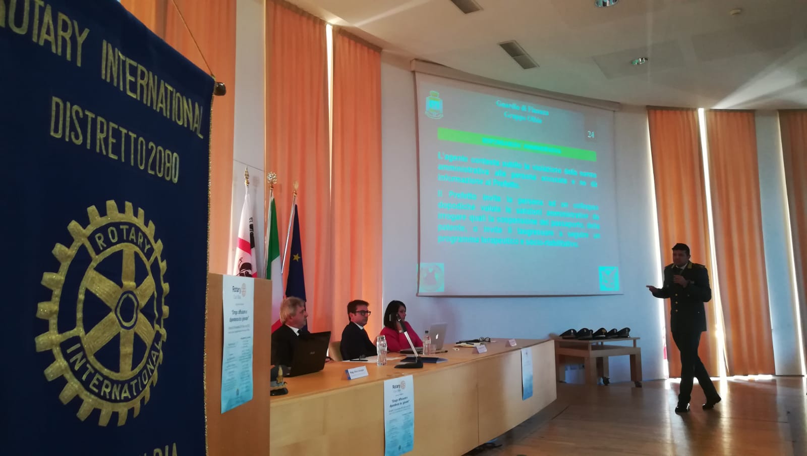 Olbia, attenti alle droghe: studenti a lezione di legalità