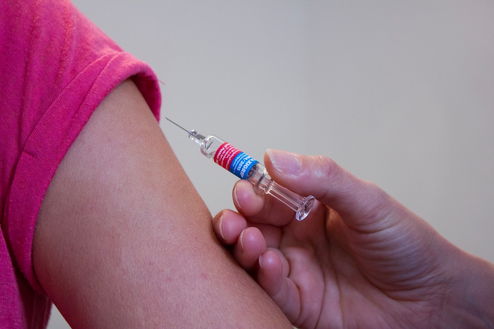 Gallura, mancano 2 vaccini: niente scuola per un bimbo