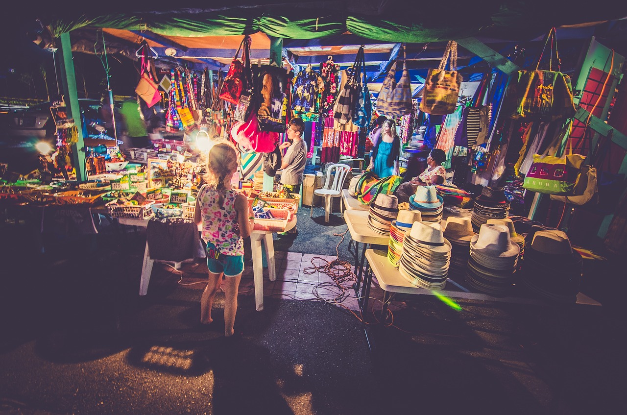 San Teodoro: il Comune attiva un nuovo mercatino serale