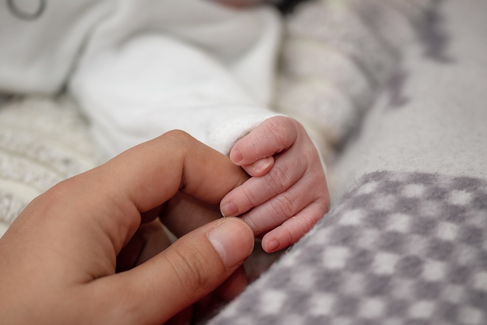 Olbia, la disperazione di una mamma: 