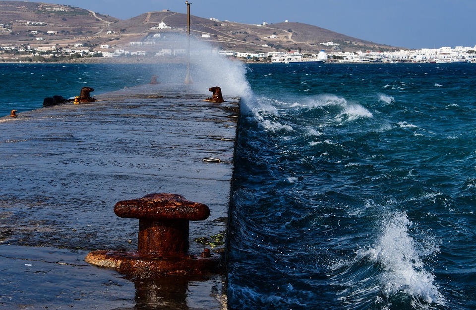 Olbia: raffiche di vento a 80 km/h