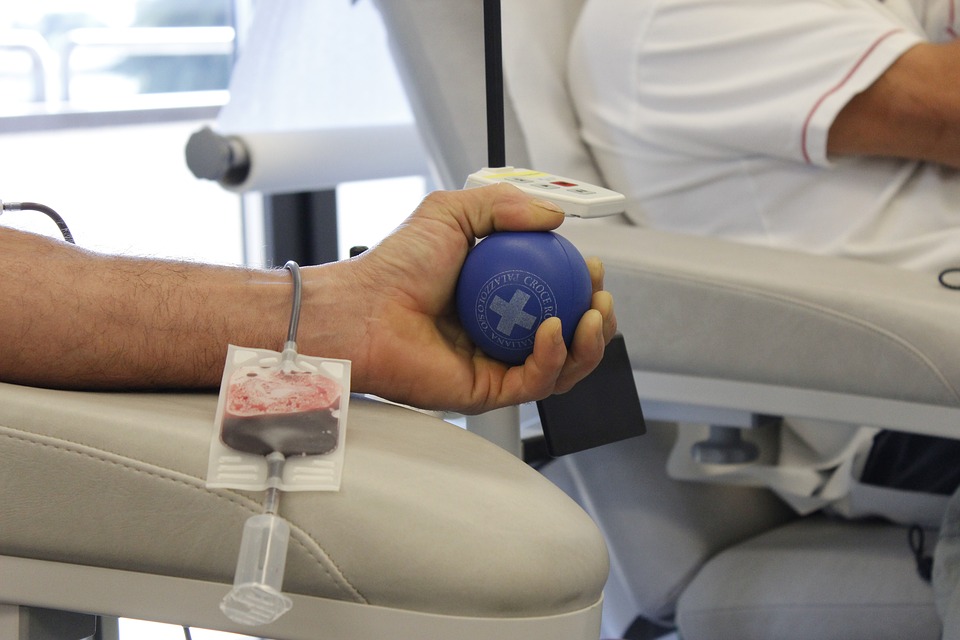 Ospedale Olbia, raccolta sangue sospesa: garantite urgenze