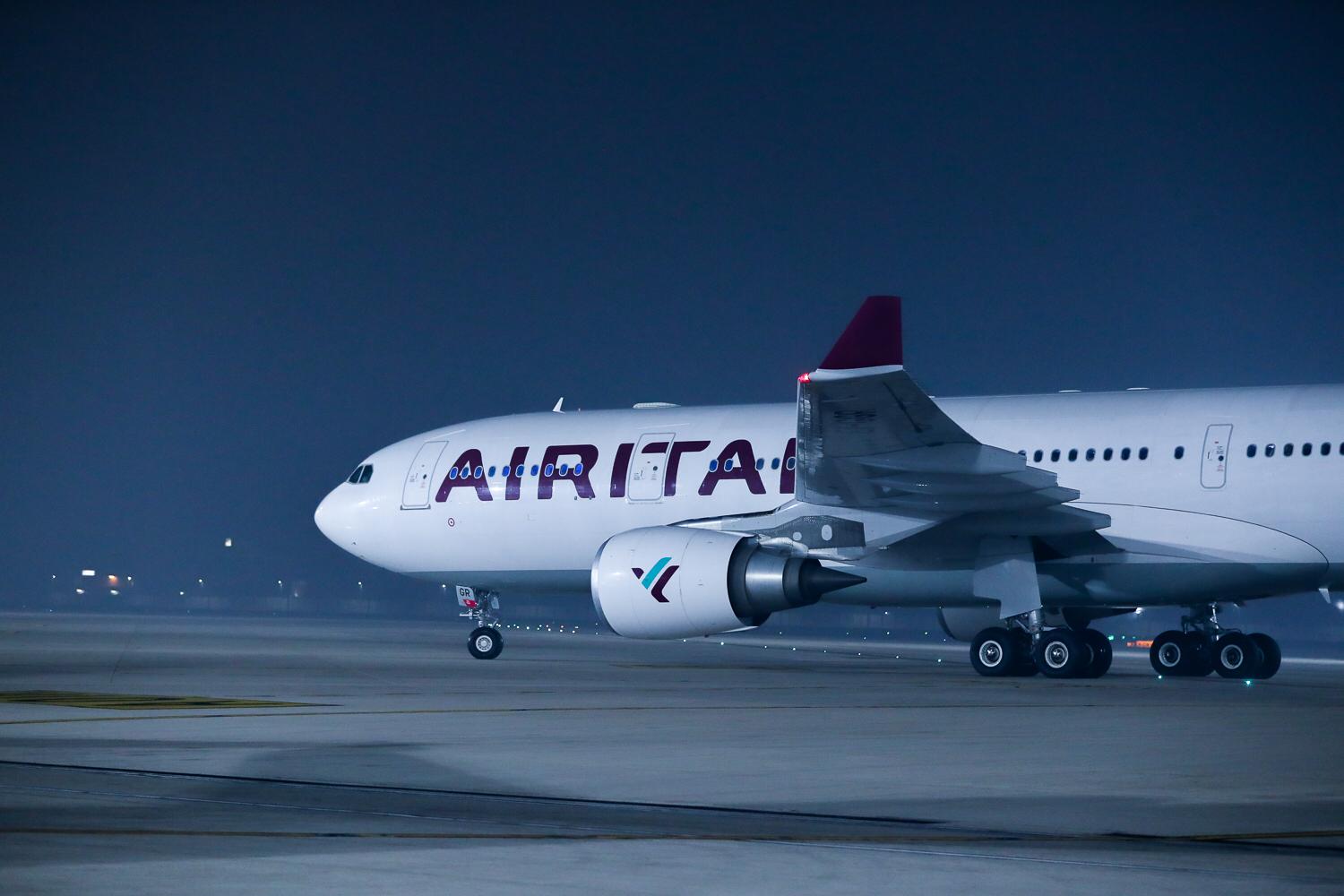 Air Italy, base Olbia a rischio? Lavoratori in sciopero