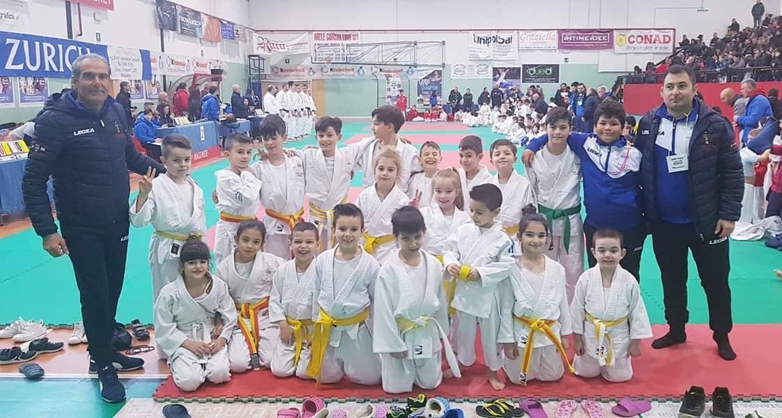 Olbia: 12 ori per i bambini del Kan judo di Calvisi