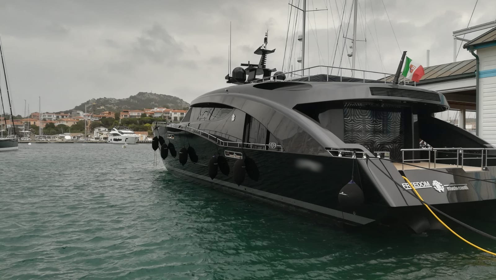 lo yacht di cavalli