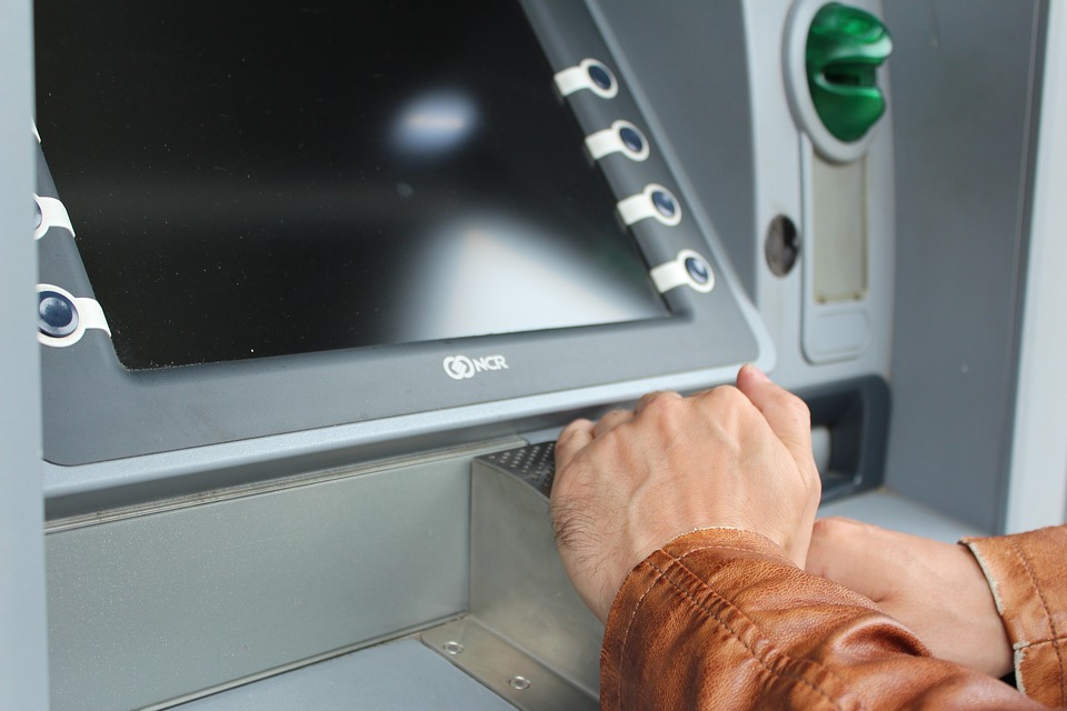 Oschiri, Atm Postamat: più sicurezza e innovazione