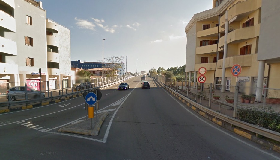 Olbia, dietrofront del Comune: il cavalcaferrovia non chiude al traffico