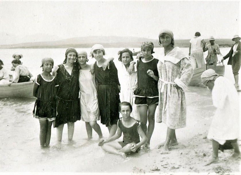 Olbiesi al mare nei primi anni Venti