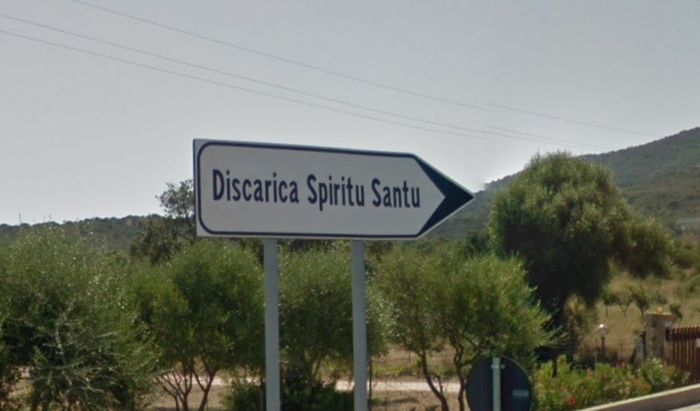 Olbia, fetore discarica Spiritu Santu: cittadini organizzano protesta