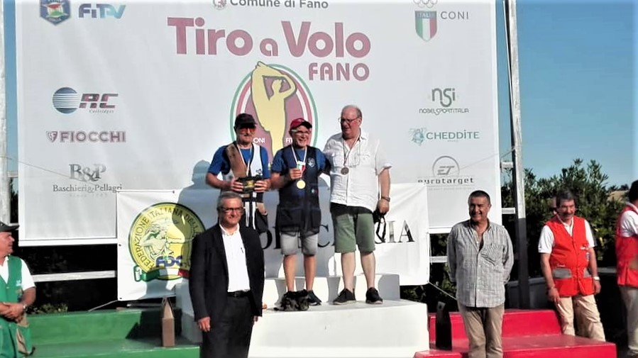 L'olbiese Maurizio Dettori campione italiano veterano di Tiro a Volo