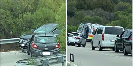 Golfo Aranci: scontro tra auto, conducente trasportato in ospedale