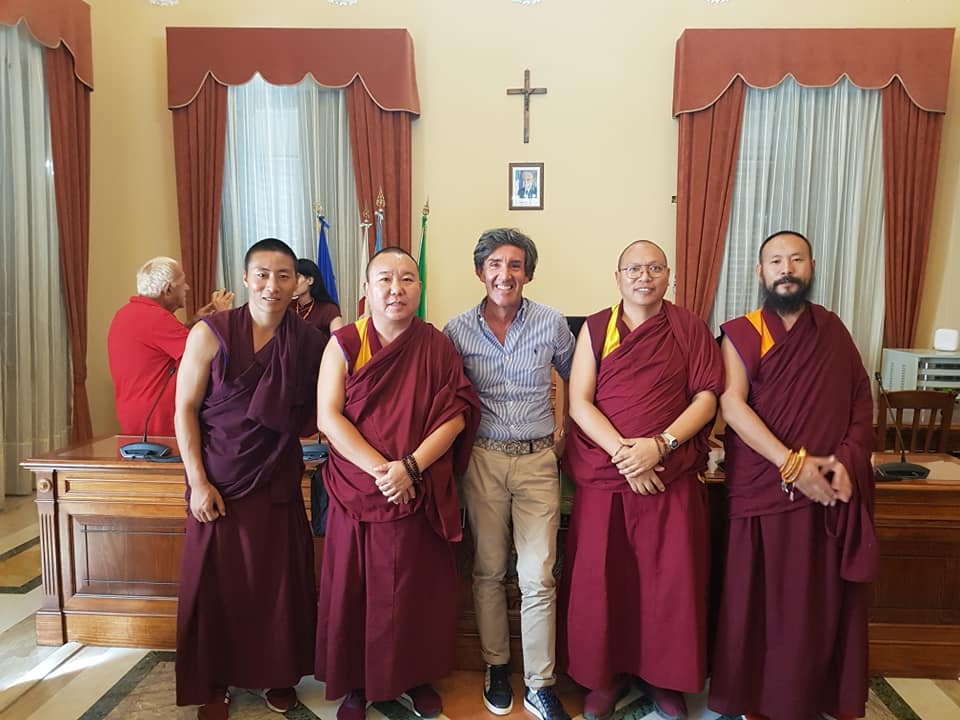La Maddalena: dal Tibet per promuovere una nuova cultura
