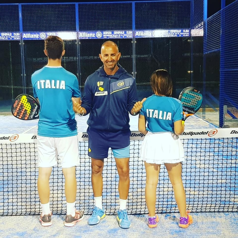 Mondali Juniores Padel: squadra femminile in campo con la nostra Tharyn