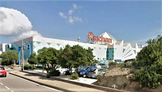 Olbia, Auchan: futuro incerto per 170 dipendenti