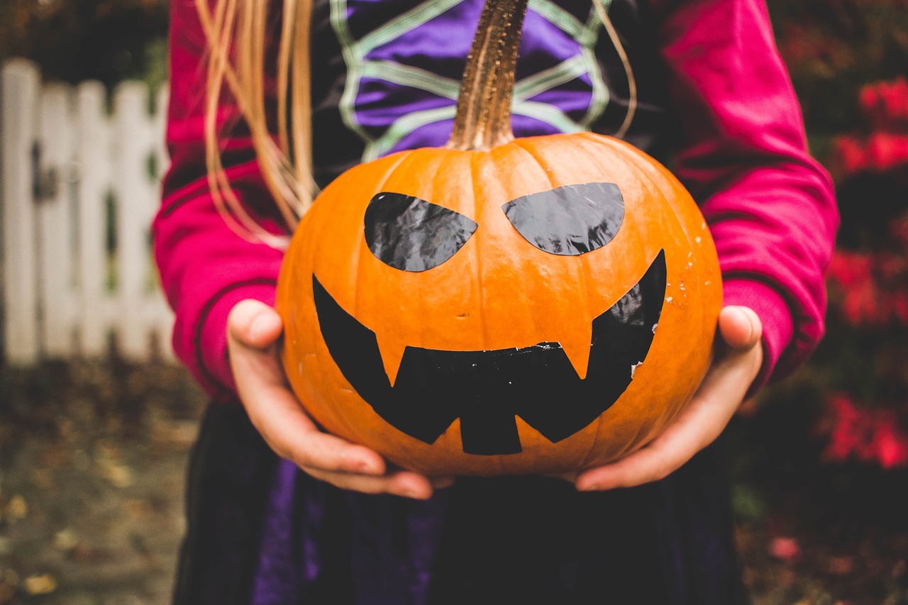 Olbia, la biblioteca Simpliciana racconta Halloween ai bambini