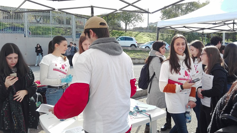 Aou Sassari: oltre 100 ragazzi all'iniziativa Goccia su goccia