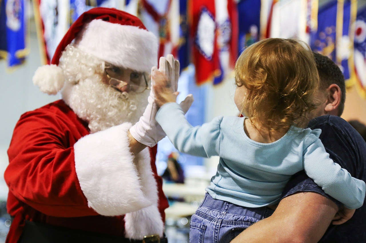 Olbia: arriva Babbo Natale in biblioteca per  i piccoli
