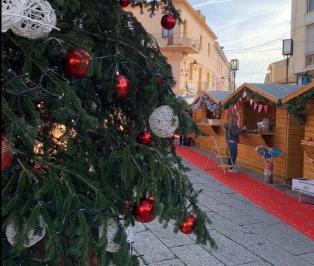 Arzachena: apre il suggestivo Villaggio di Natale
