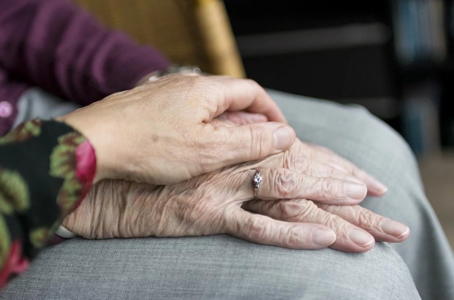 Morte sospetta nella casa di riposo: aperta inchiesta