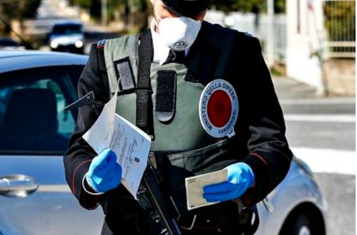 Cinque carabinieri positivi al Covid-19, caserma sanificata