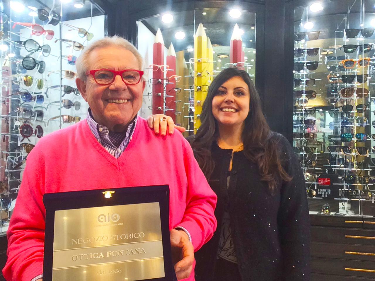 Olbia, cuore grande: Ottica Fontana regala lenti a contatto giornaliere a  operatori Emergenza Covid-19