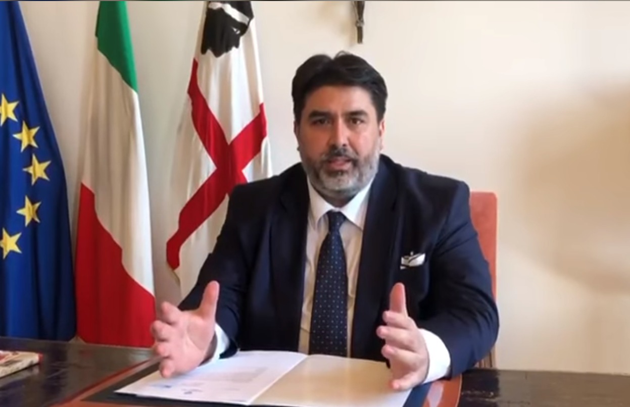 Presidente della Regione Sardegna Solinas minacciato con disegno di una forca