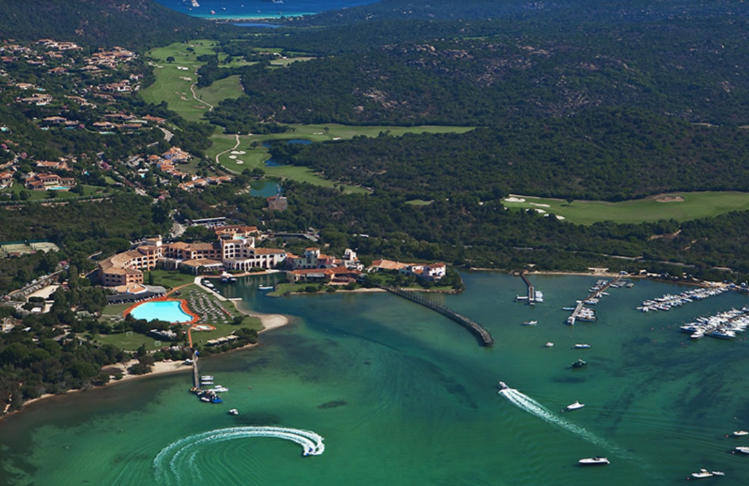 Costa Smeralda riapre tutta: hotel, golf e ristoranti