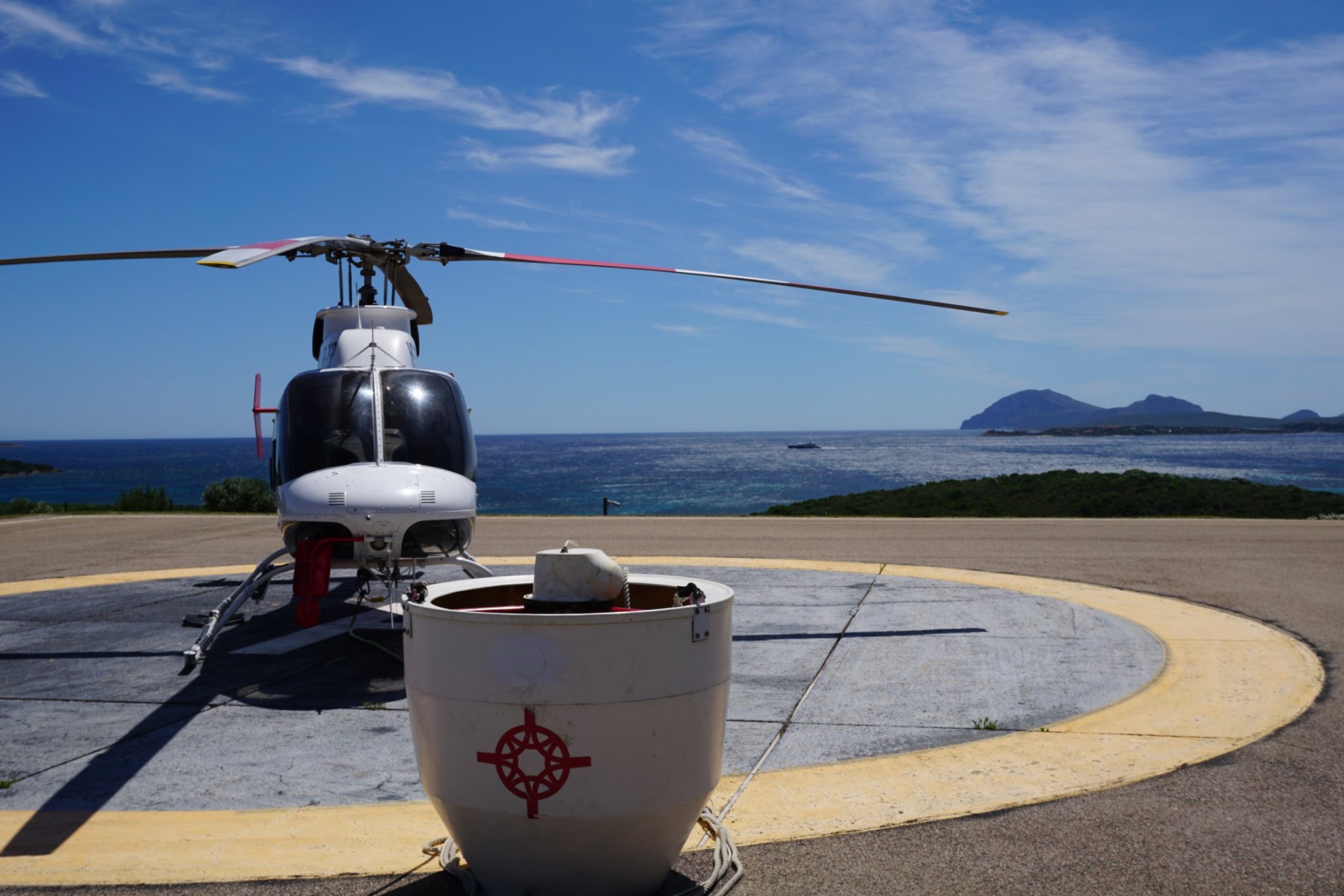 Costa Smeralda più sicura: pronto elicottero antincendio