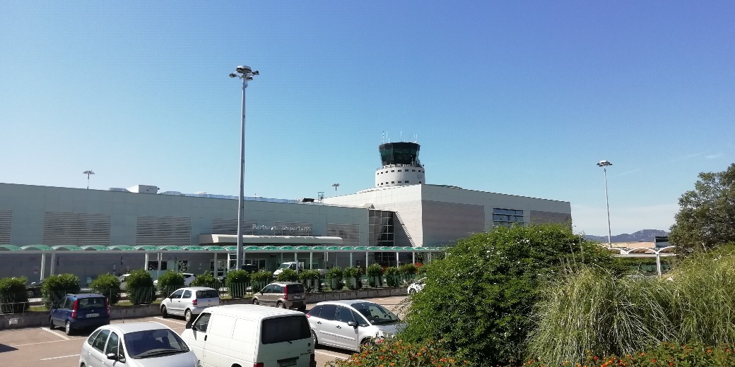 Aeroporto Olbia: da oggi torna Easyjet