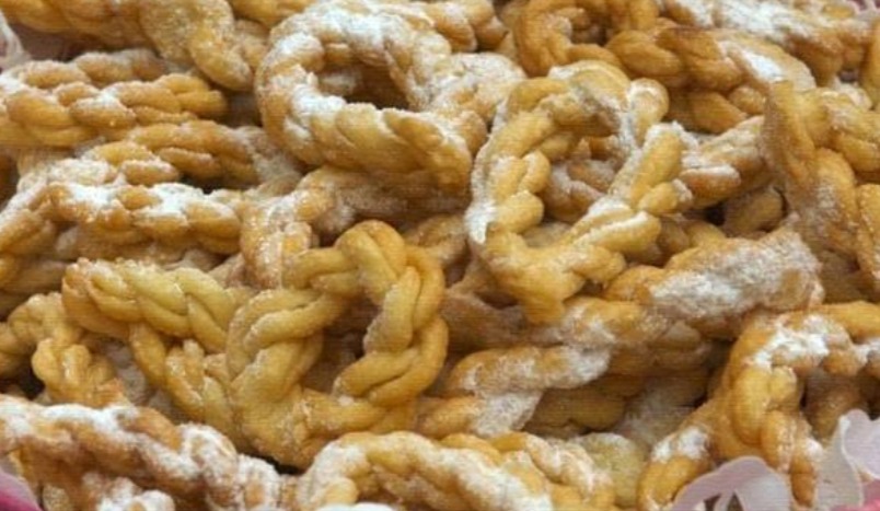 Ricette e tradizione: ecco gli acciuleddi fritti al miele