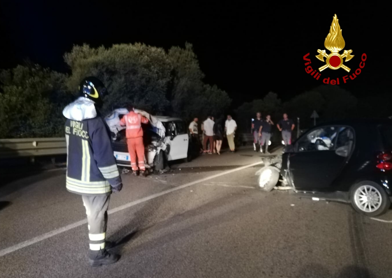 Olbia, frontale nella notte: 6 feriti