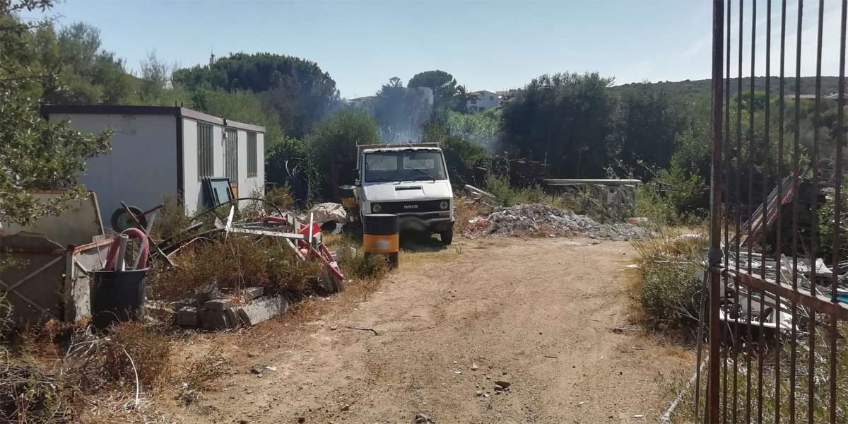 Olbia, incendio a Pittulongu: fiamme in 