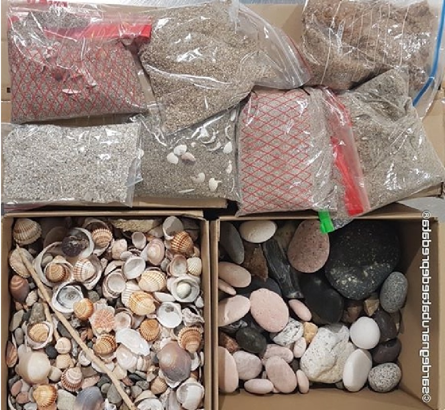 Ripartono furti in spiaggia: recuperati sassi, conchiglie e sabbia