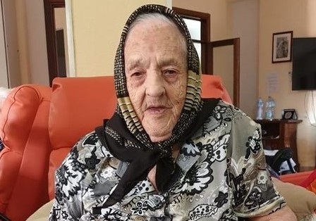 Berchidda festeggia i 102 anni di zia Mariuccia Madeddu in Brianda