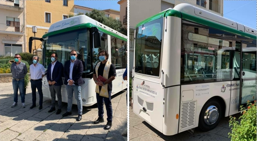 Arzachena inaugura il primo autobus elettrico