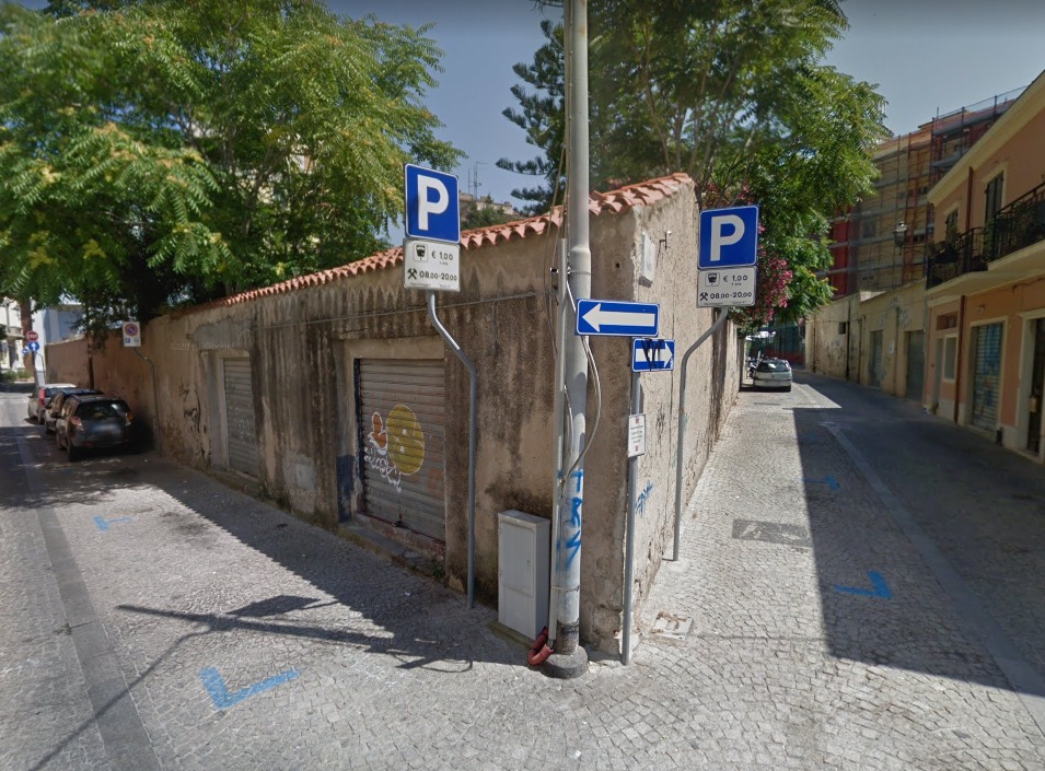 Olbia, ecatombe parcheggi centro storico: eliminati 23 stalli per auto